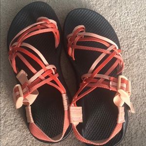 chacos